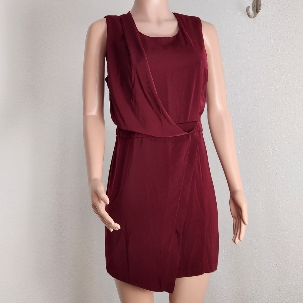 FOREIGN Exchange Wrap Style Sheath Dress Size: M